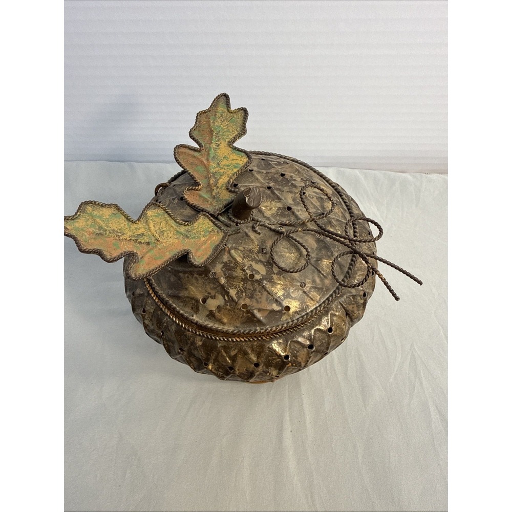 Vintage Metal Mesh Acorn Basket Lidded Decorative Trinket Jar Fall Harvest Decor - Picture 2 of 9